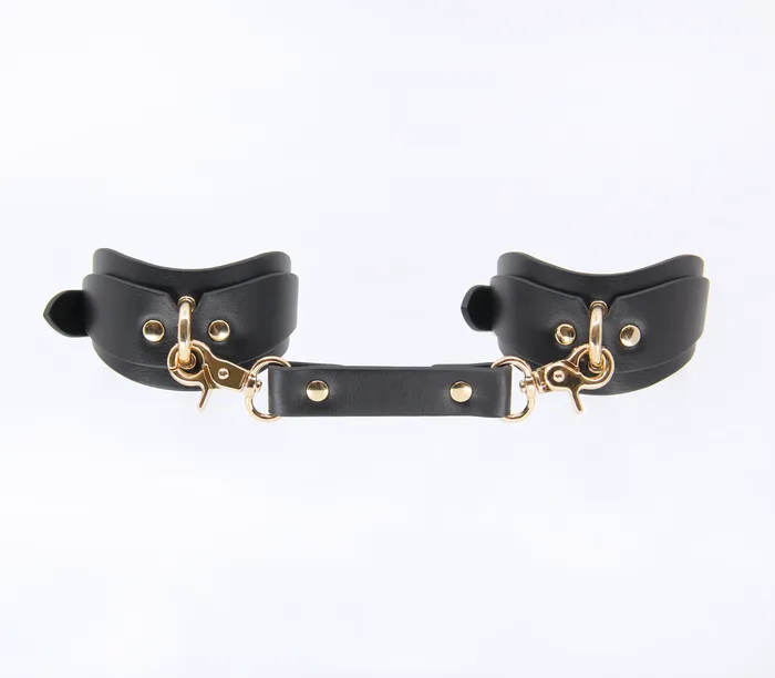 Anal Not specified Shaped Ankle Cuffs Black Gold