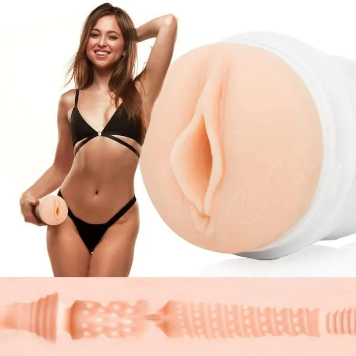 STR Male Sex Toys Fleshlight Riley Reid Masturbator