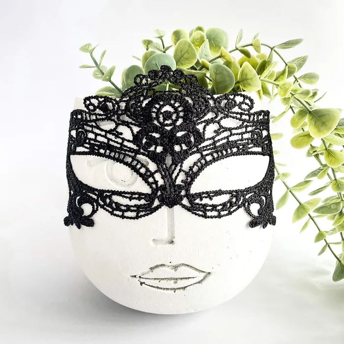 Eccentric Playroom Essentials Anal Black Masquerade Lace Mask