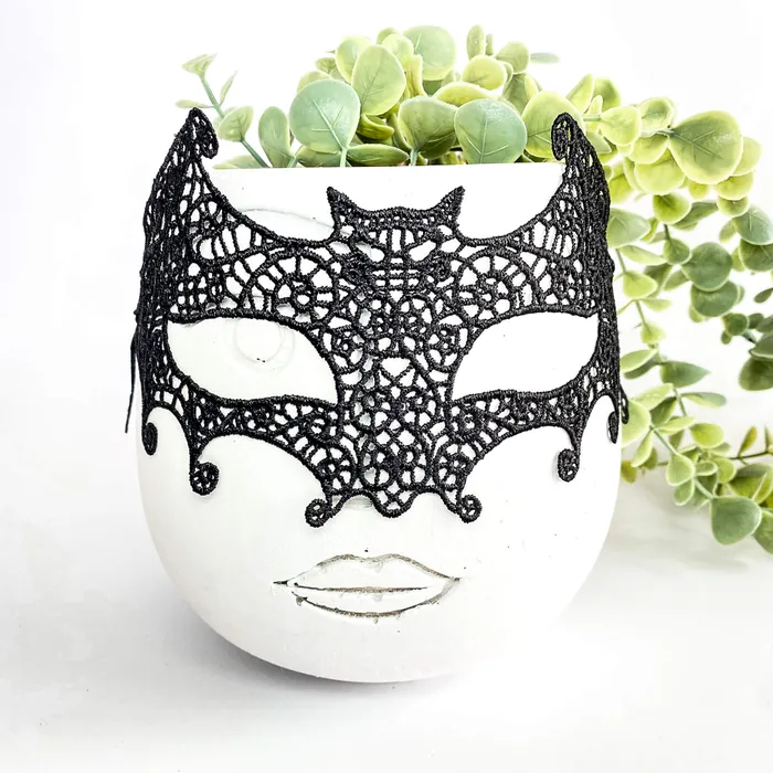 Eccentric Playroom Essentials Anal Black Masquerade Lace Mask