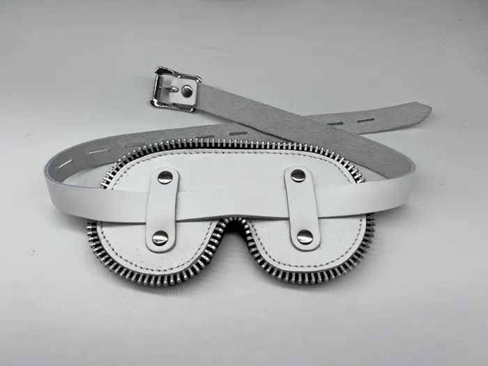 Z Series Buckle Blindfold Kookie Intl Male Sex Toys