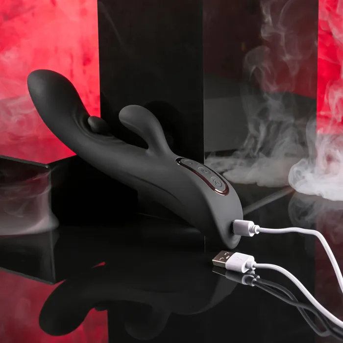 Playboy Pleasure THATS THE SPOT 233 cm USB Rechargeable Rabbit Vibrator with GSpot Tapper Playboy Pleasure Female Sex Toys Playboy Pleasure THATS THE SPOT 233 cm USB Rechargeable Rabbit Vibrator with GSpot Tapper Playboy Pleasure Female Sex Toys